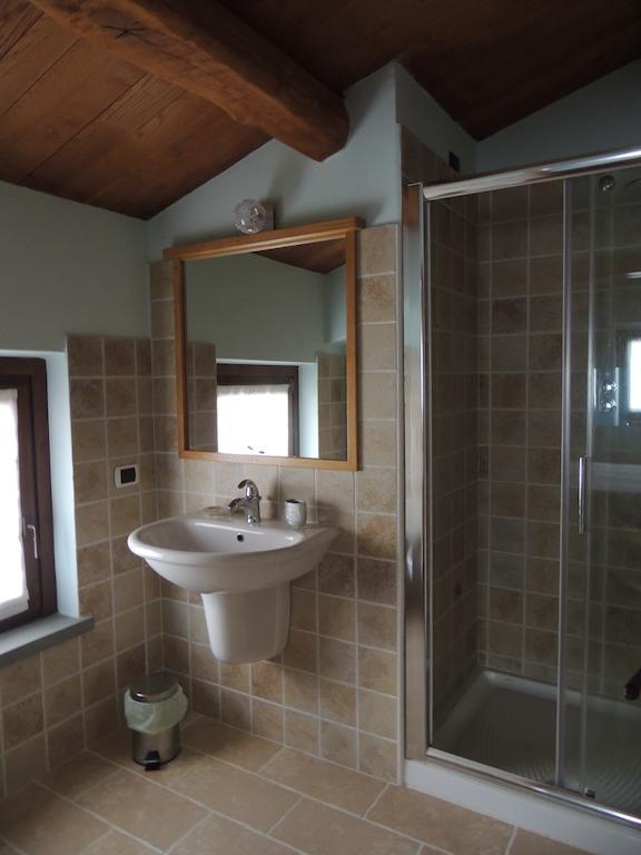 Colle Delle Meraviglie Fratticciola Selvatica Habitación foto